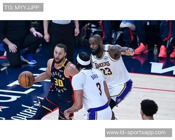 湖人队开季13连胜创历史第二佳绩仅次于2016年勇士队